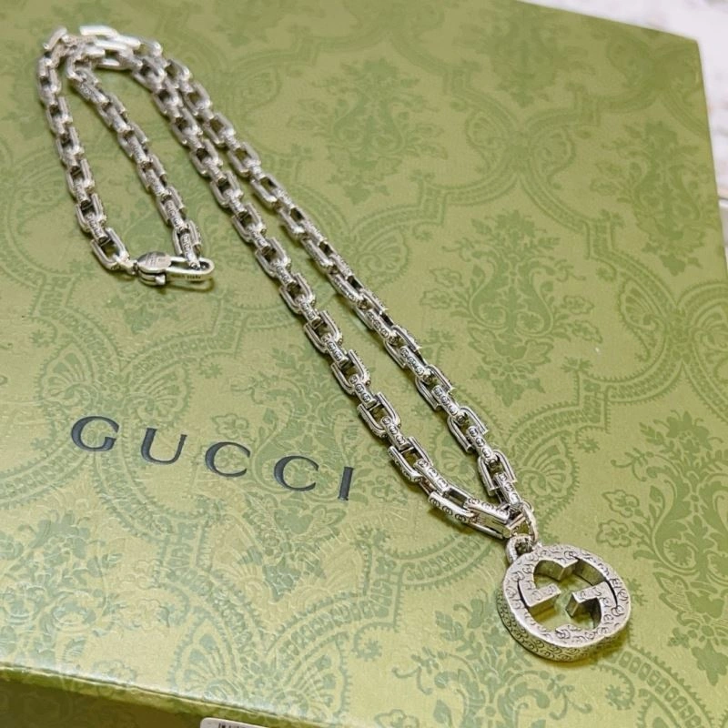 Snug Gucci Necklaces 245082