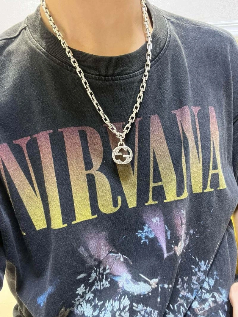 Snug Gucci Necklaces 245082