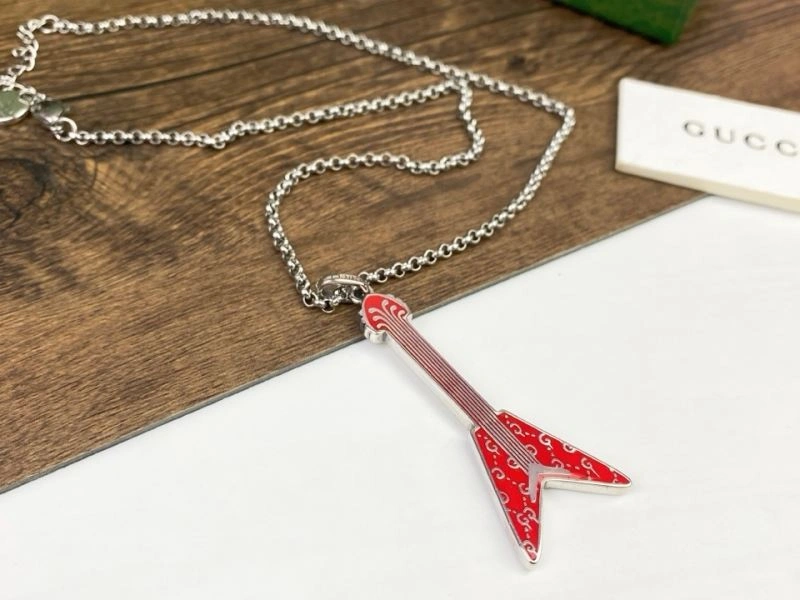 Stylish Gucci Necklaces 245077