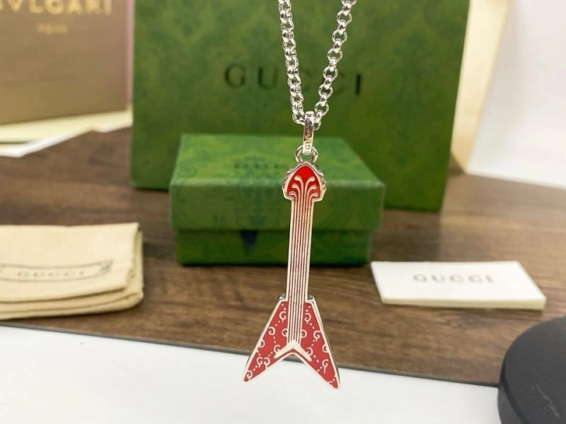 Stylish Gucci Necklaces 245077