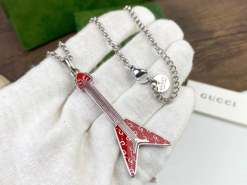 Stylish Gucci Necklaces 245077