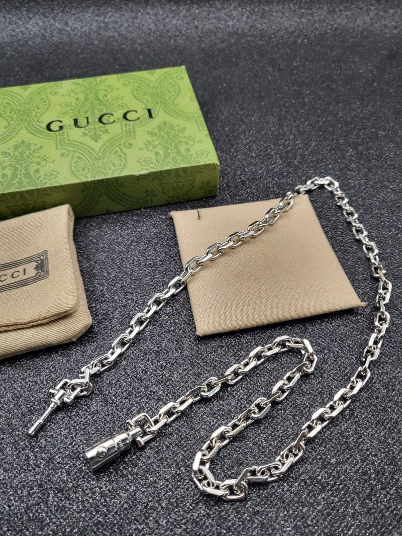 Sporty Gucci Necklaces 245056