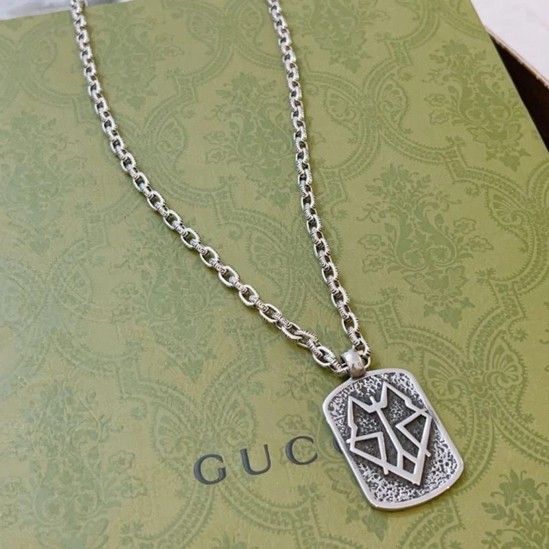 Versatile Gucci Necklaces 245076