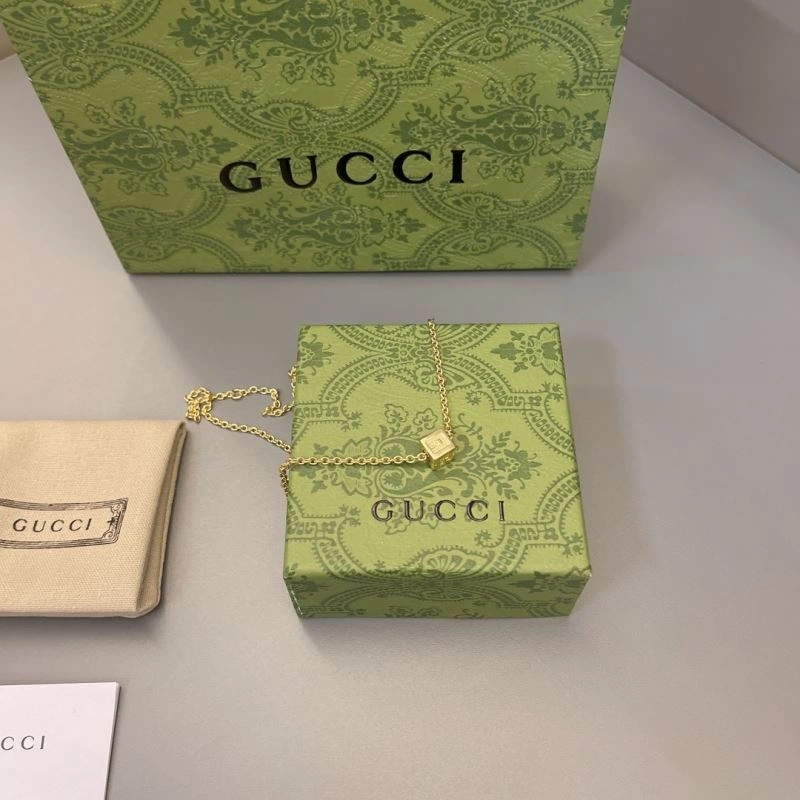 Attractive Gucci Necklaces 245062