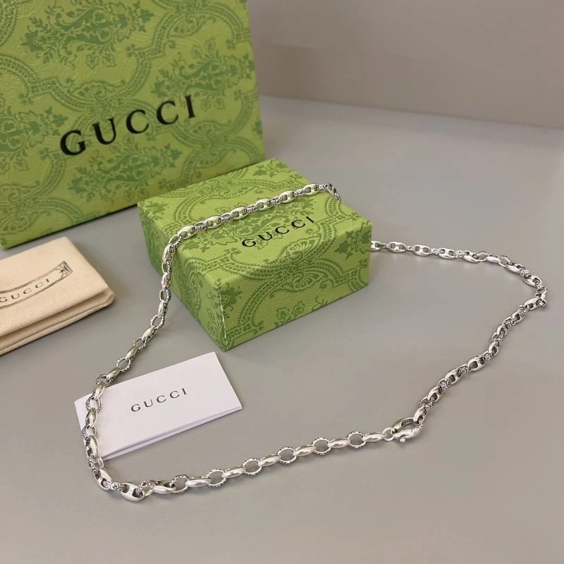Vibrant Gucci Necklaces 245067