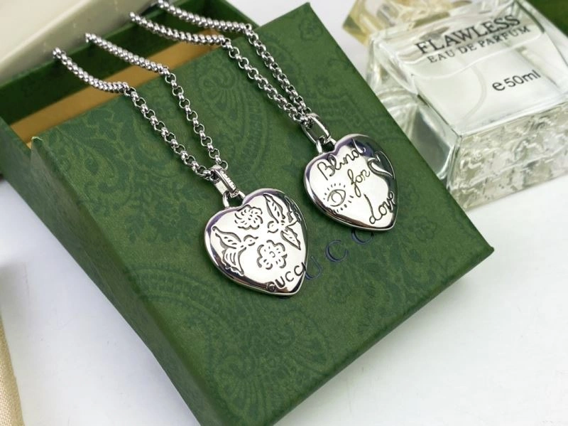 Bold Gucci Necklaces 245049
