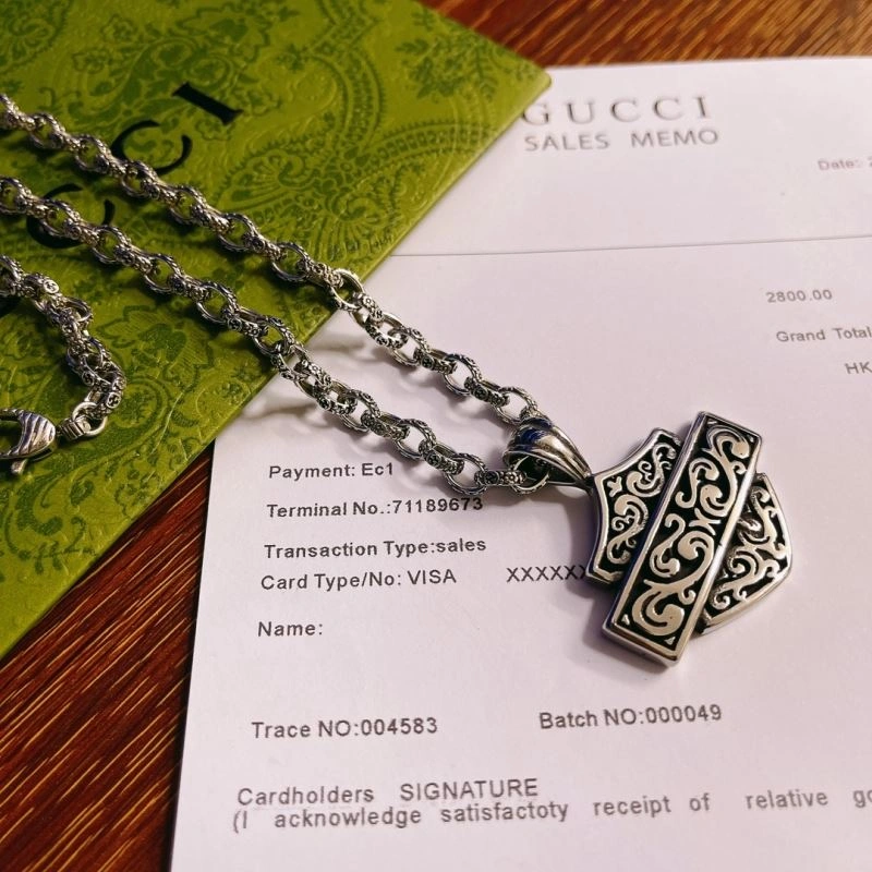 Sporty Gucci Necklaces 245042