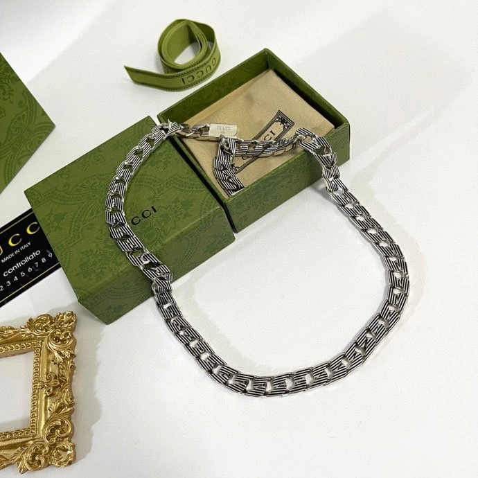 Affordable Gucci Necklaces 245043