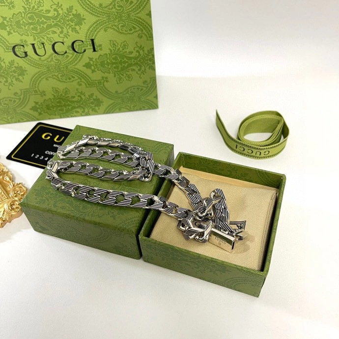 Affordable Gucci Necklaces 245043