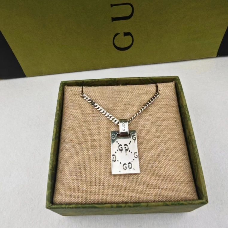 Gucci Necklaces Breathable 245015