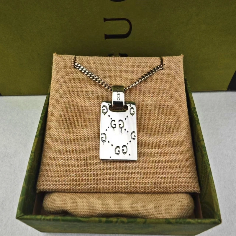 Gucci Necklaces Breathable 245015