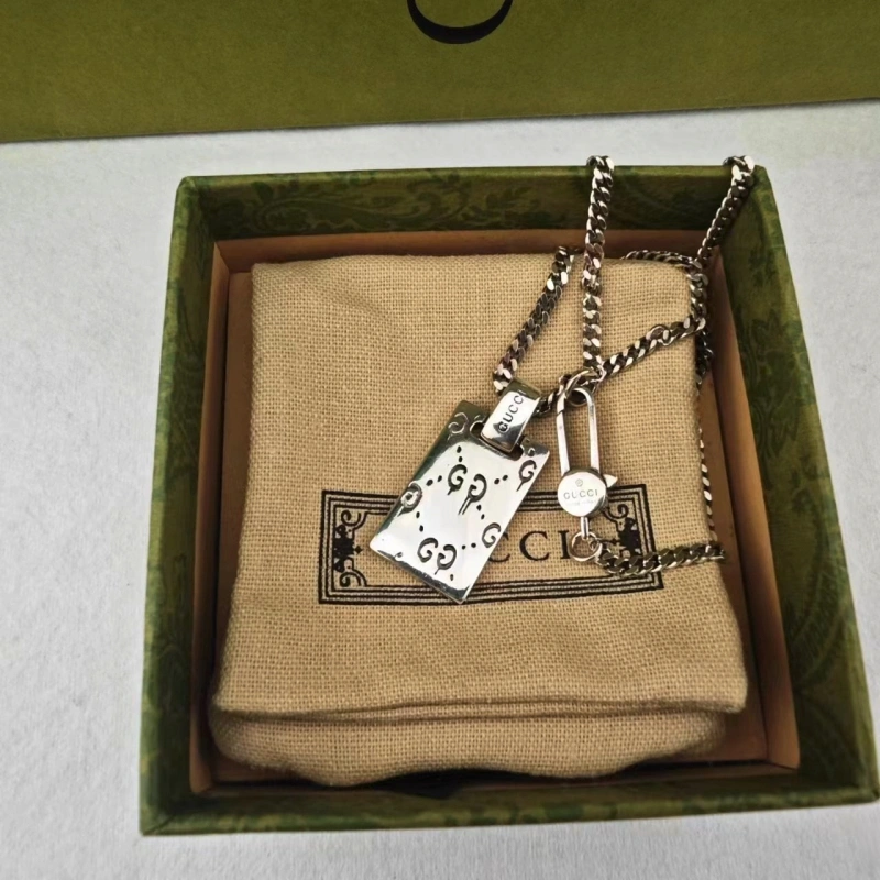 Gucci Necklaces Breathable 245015