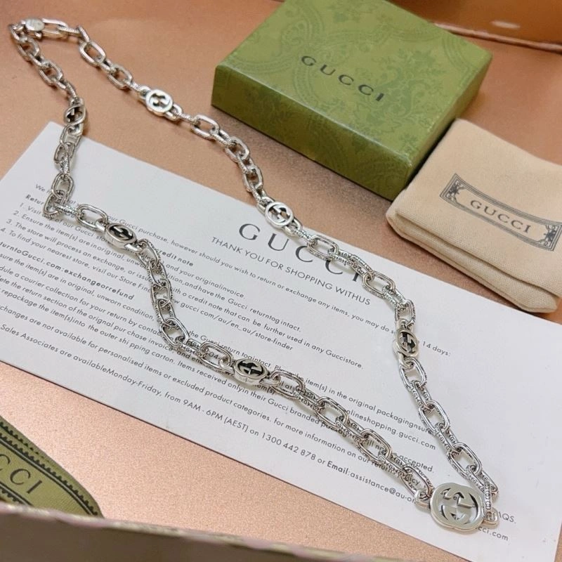 Stylish Gucci Necklaces 245031