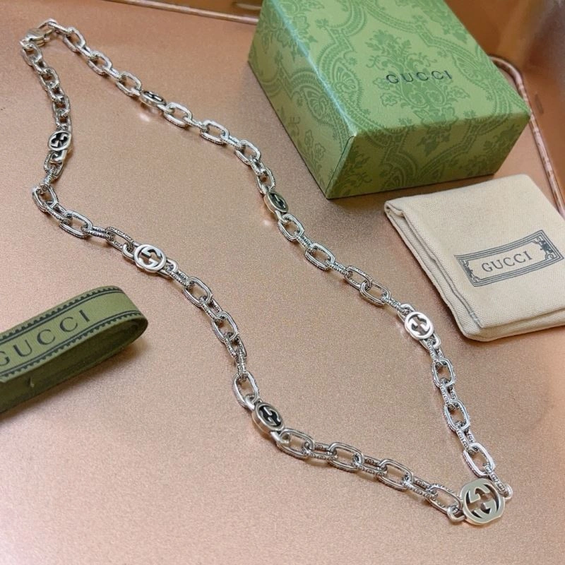 Stylish Gucci Necklaces 245031