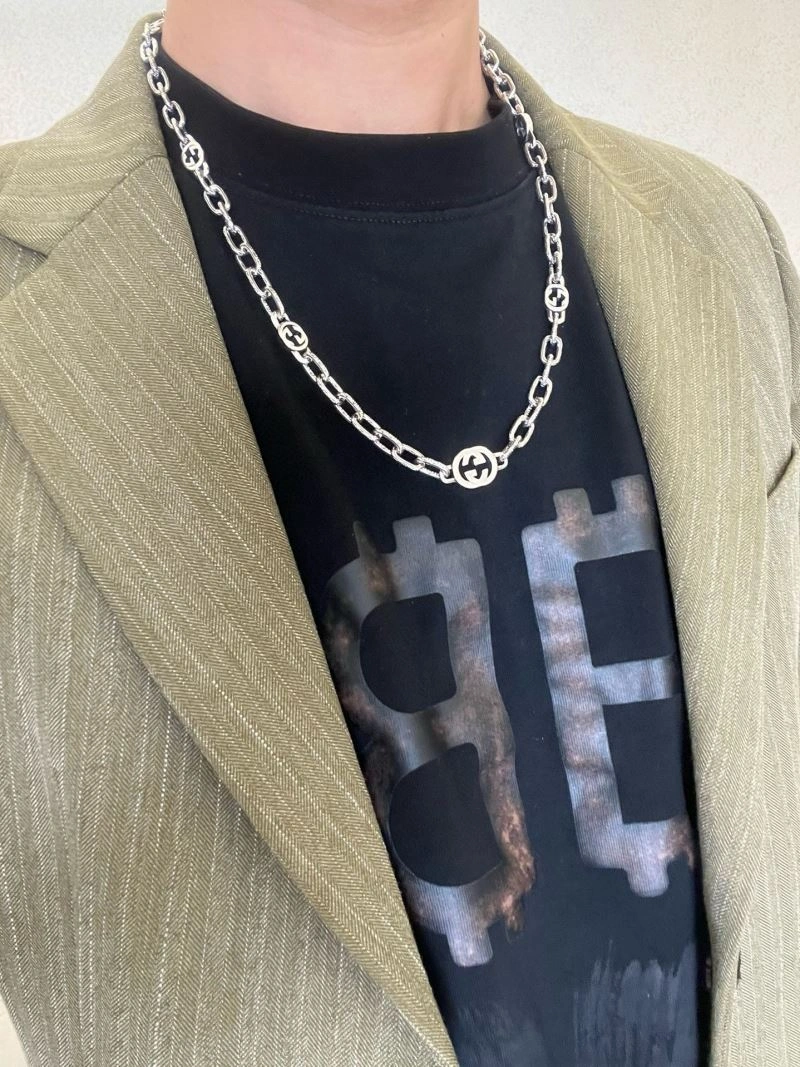 Stylish Gucci Necklaces 245031