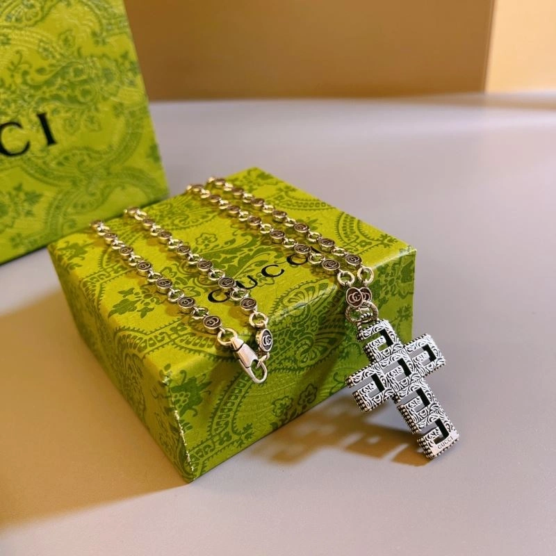 Lightweight Gucci Necklaces 245011