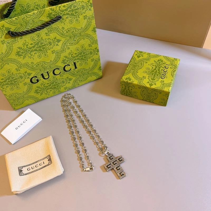 Lightweight Gucci Necklaces 245011