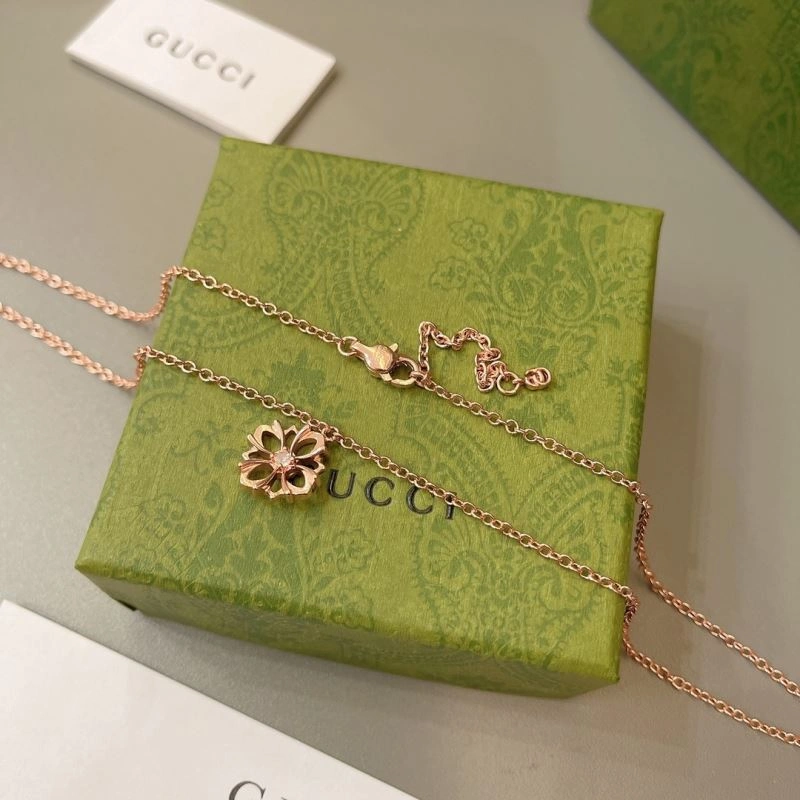 Timeless Gucci Necklaces 244761
