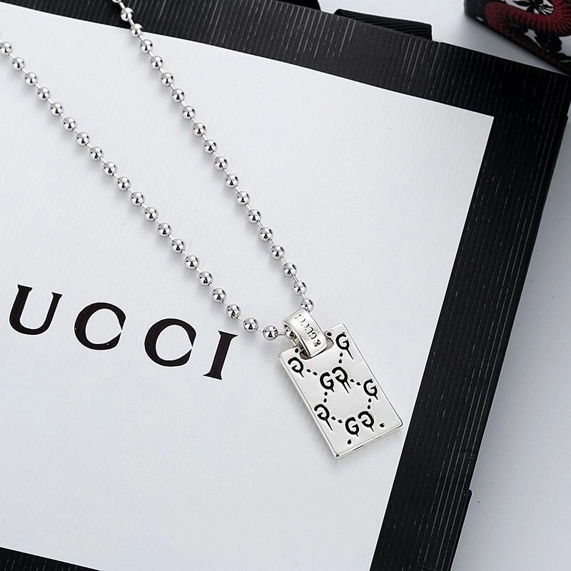 ComfortFit Gucci Necklaces 244771