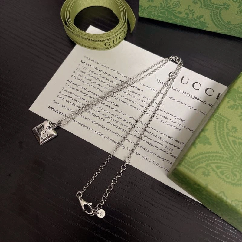 Sophisticated Gucci Necklaces 244791