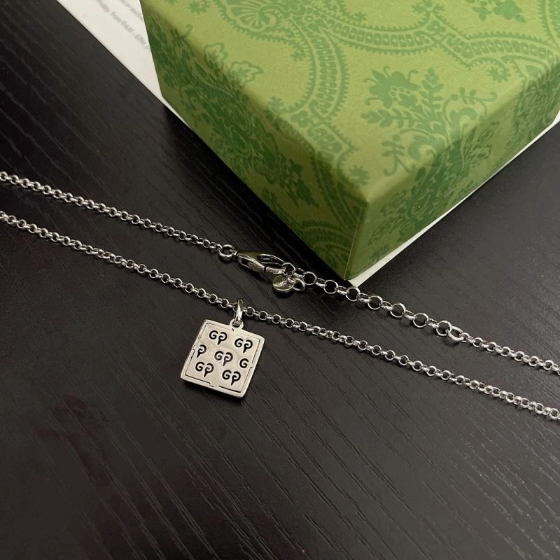 Sophisticated Gucci Necklaces 244791