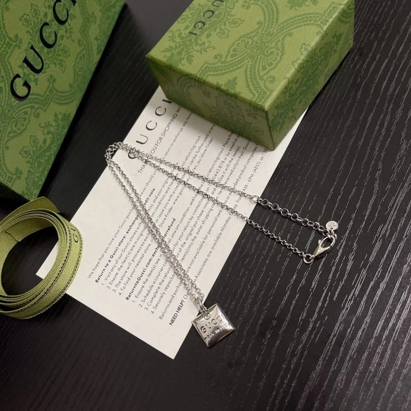 Sophisticated Gucci Necklaces 244791