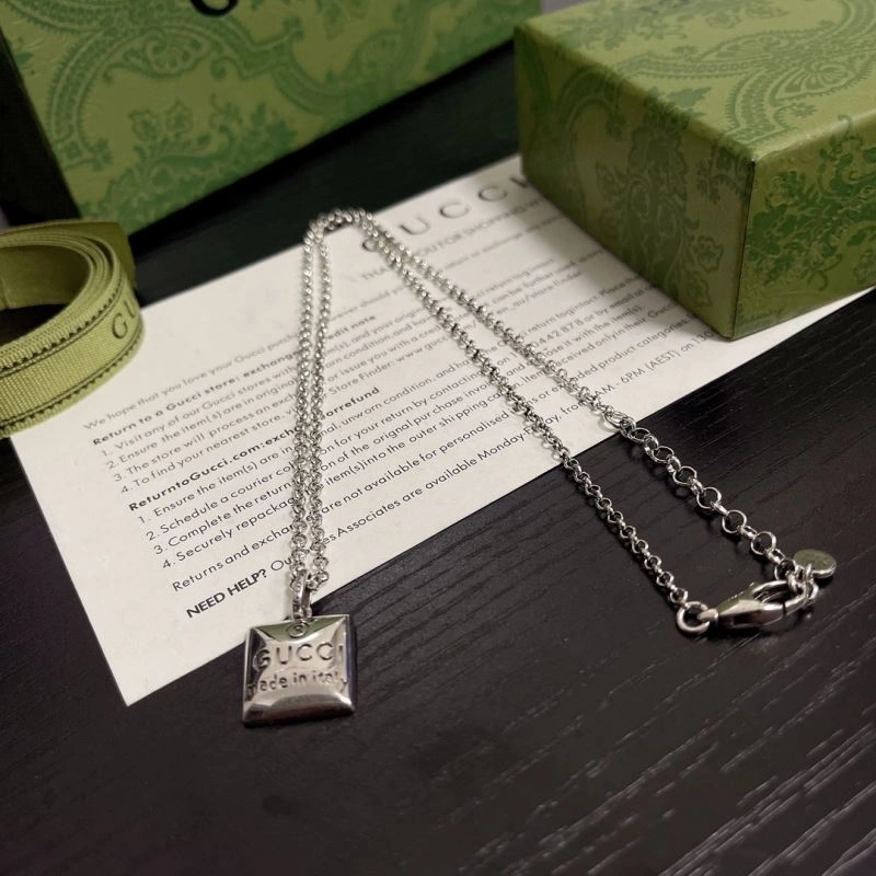 Sophisticated Gucci Necklaces 244791
