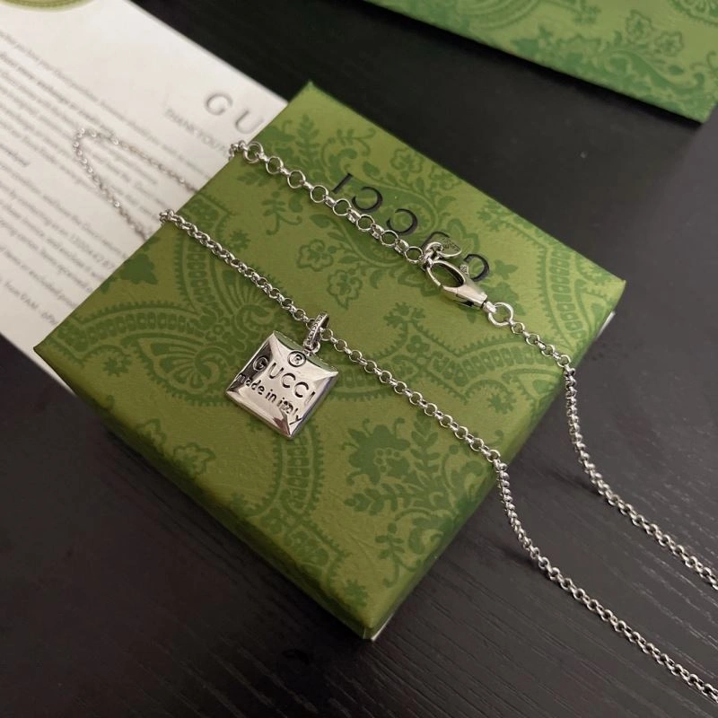 Sophisticated Gucci Necklaces 244791