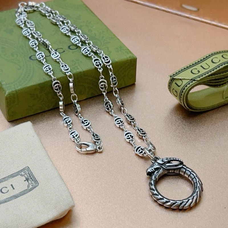 Chic Gucci Necklaces 244756