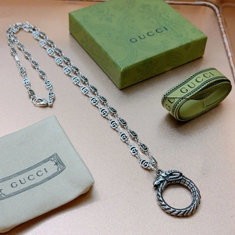 Chic Gucci Necklaces 244756