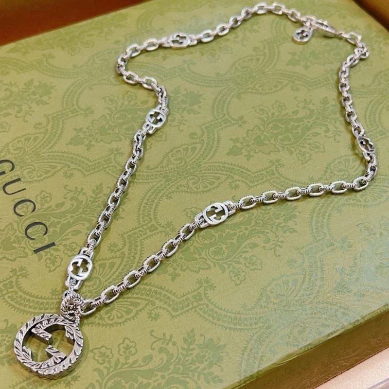 WaterResistant Gucci Necklaces 244747