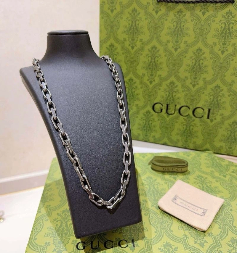 Gucci Necklaces Sleek 244730