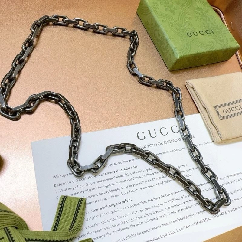 Gucci Necklaces Sleek 244730