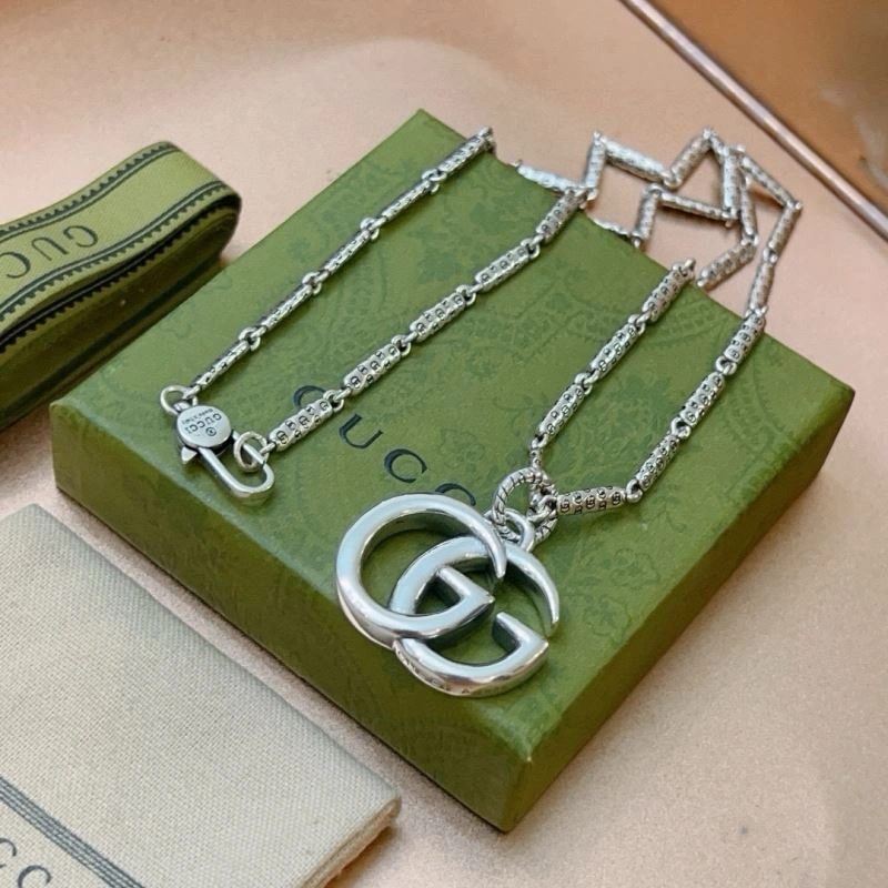 Unique Gucci Necklaces 244739