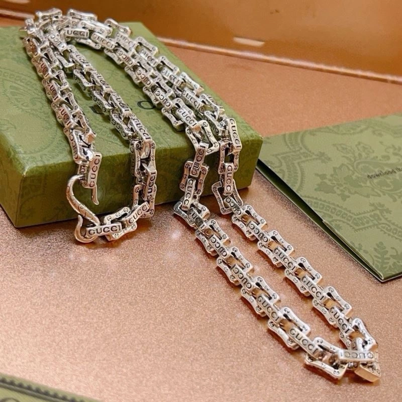 Seasonal Gucci Necklaces 244705