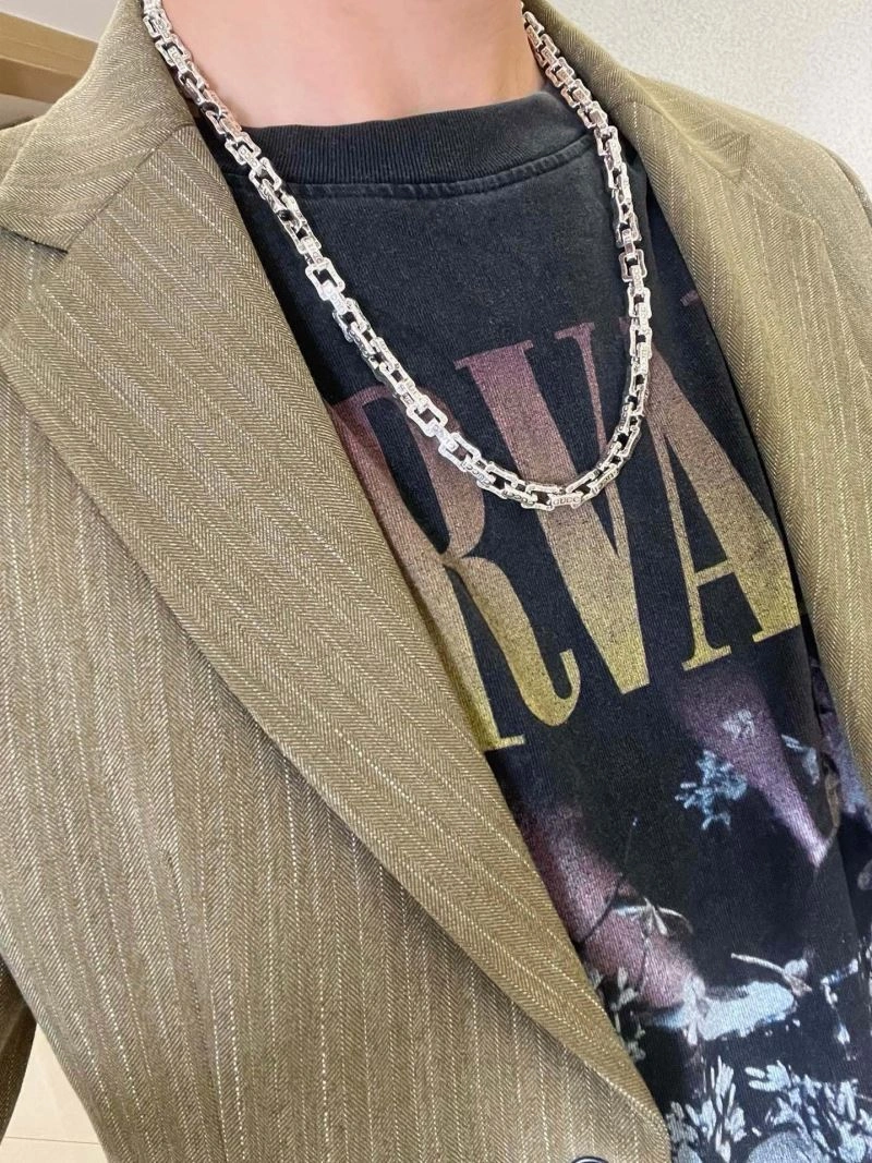 Seasonal Gucci Necklaces 244705