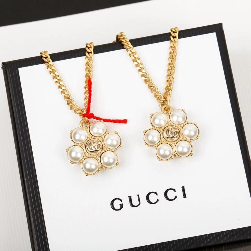 Sophisticated Gucci Necklaces 244695