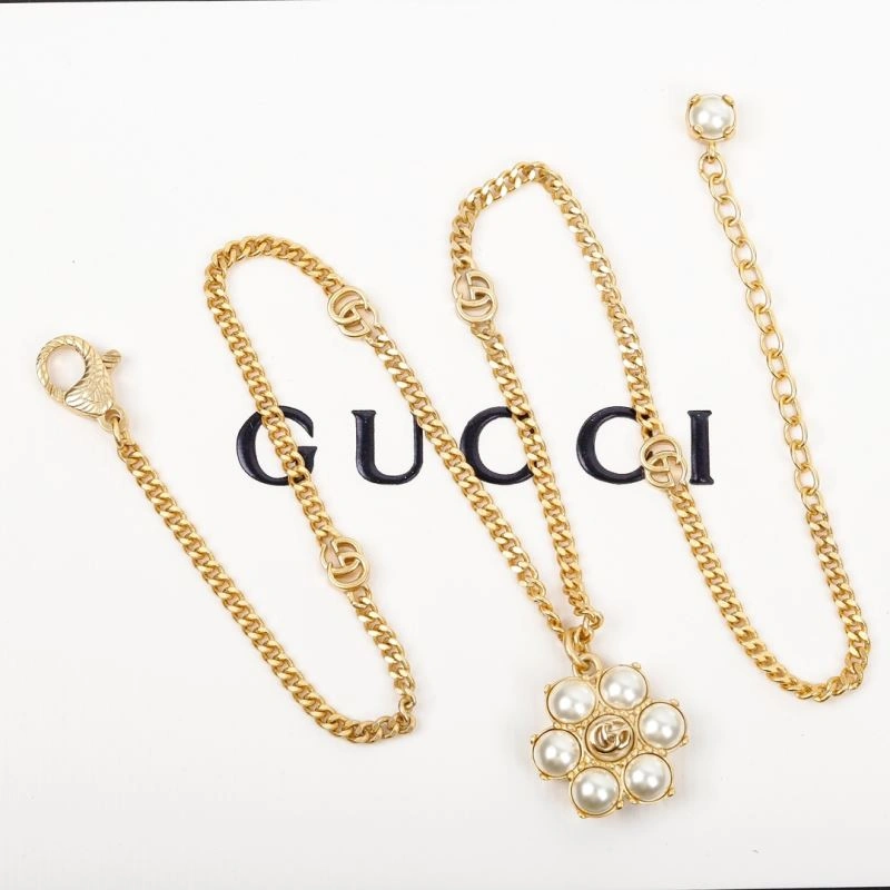 Sophisticated Gucci Necklaces 244695