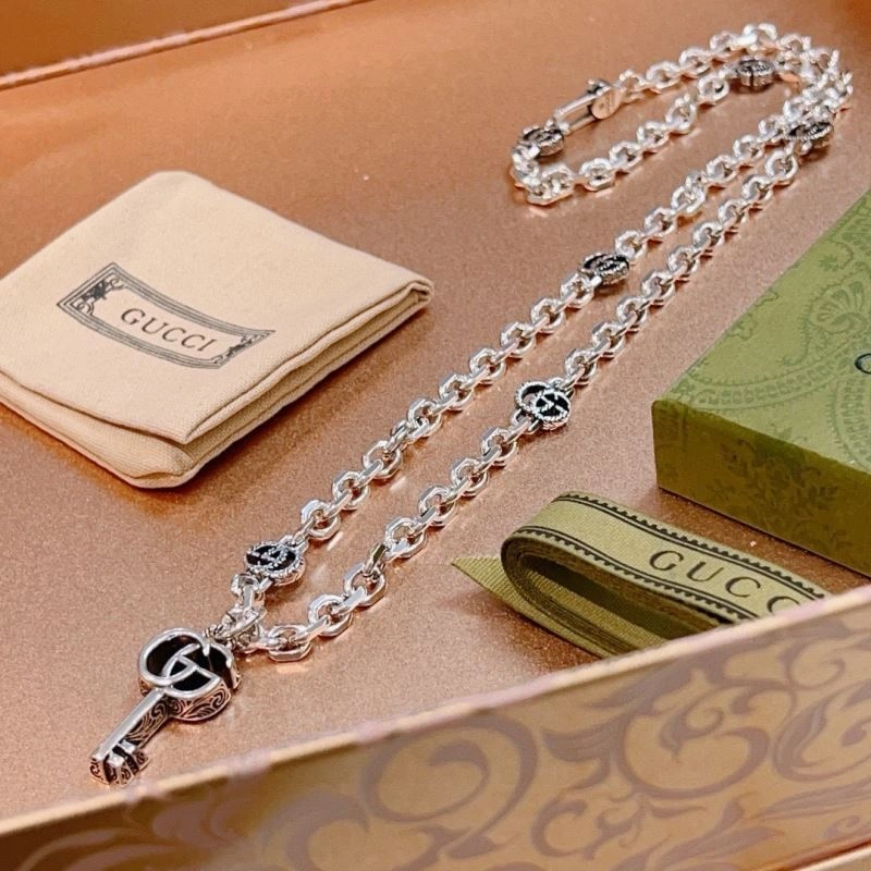 Gucci Necklaces Unisex 244687