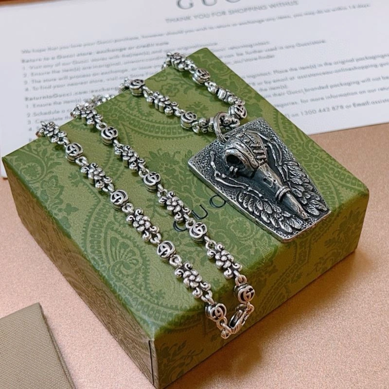 Gucci Necklaces Lightweight 244690
