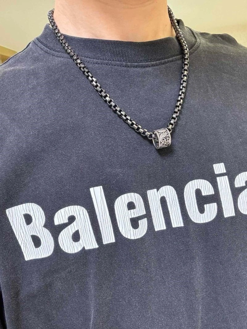 Trendsetting Gucci Necklaces 244544