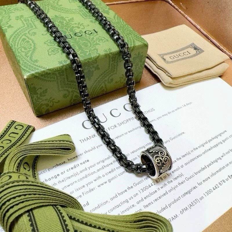 Trendsetting Gucci Necklaces 244544