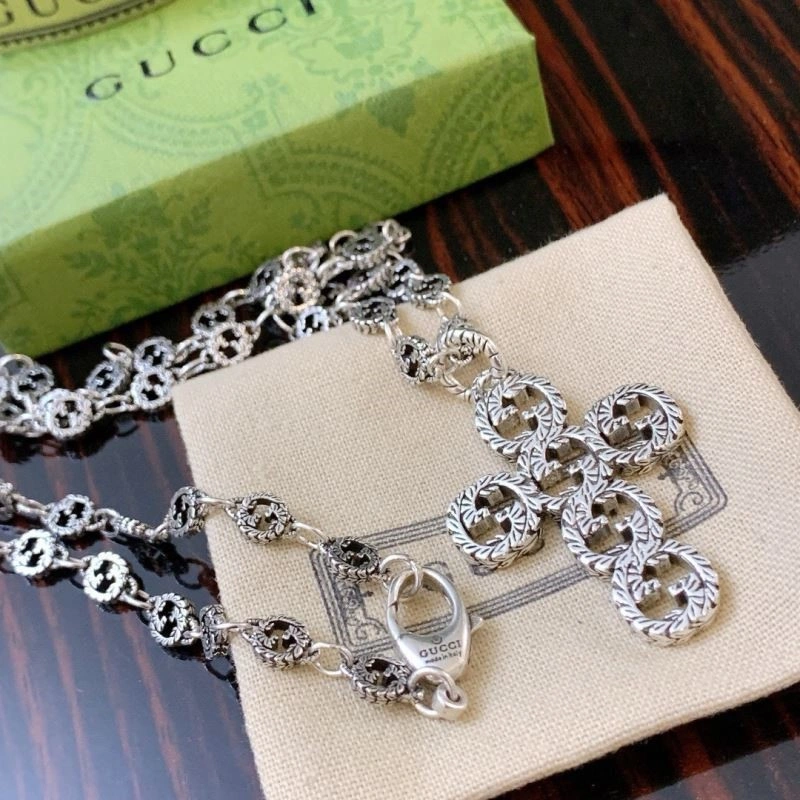Compact Gucci Necklaces 244545