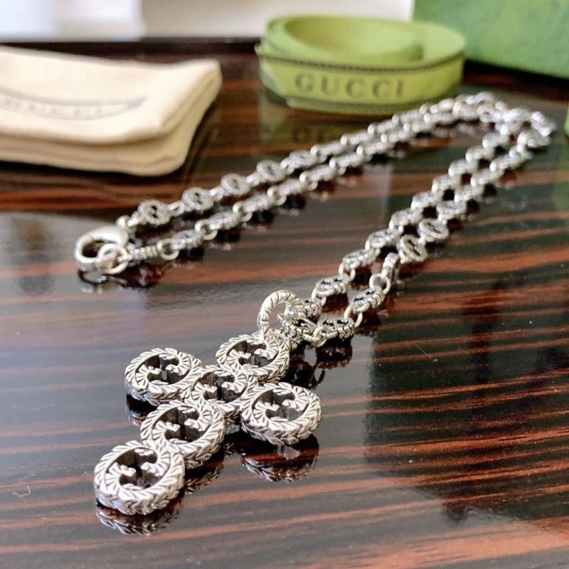 Compact Gucci Necklaces 244545