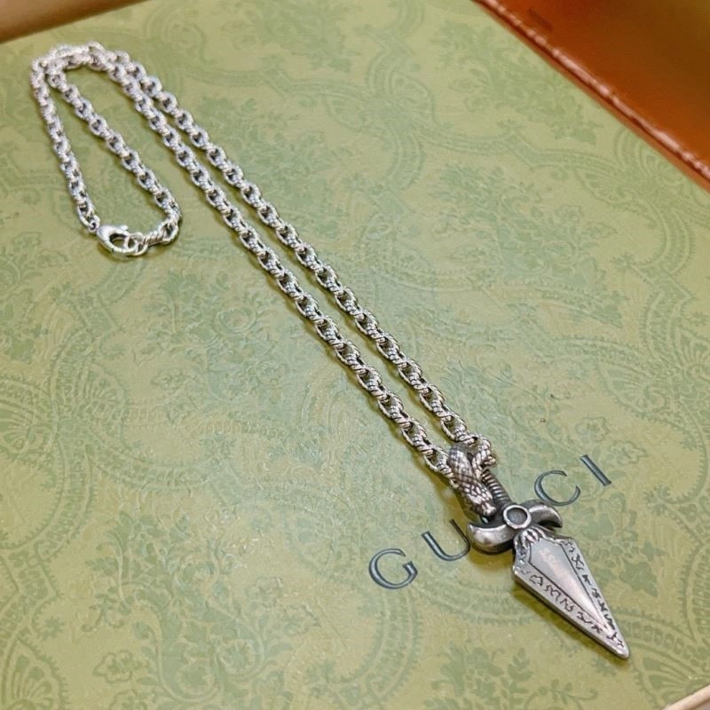 Gucci Necklaces Fashionable 244542