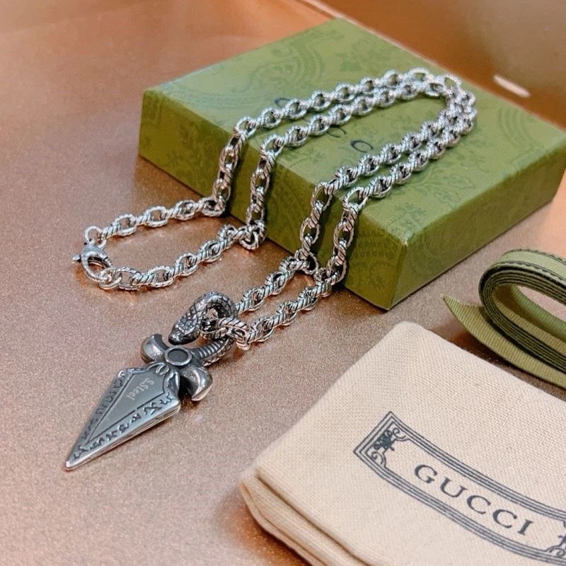 Gucci Necklaces Fashionable 244542