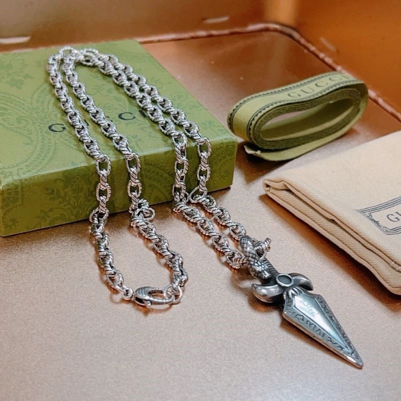 Gucci Necklaces Fashionable 244542