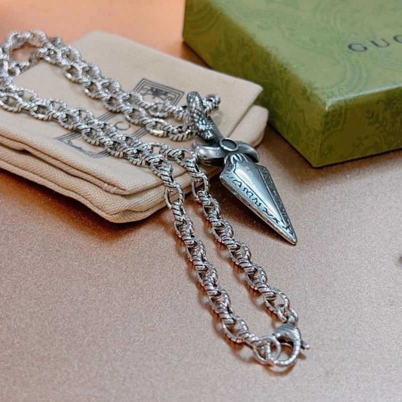 Gucci Necklaces Fashionable 244542