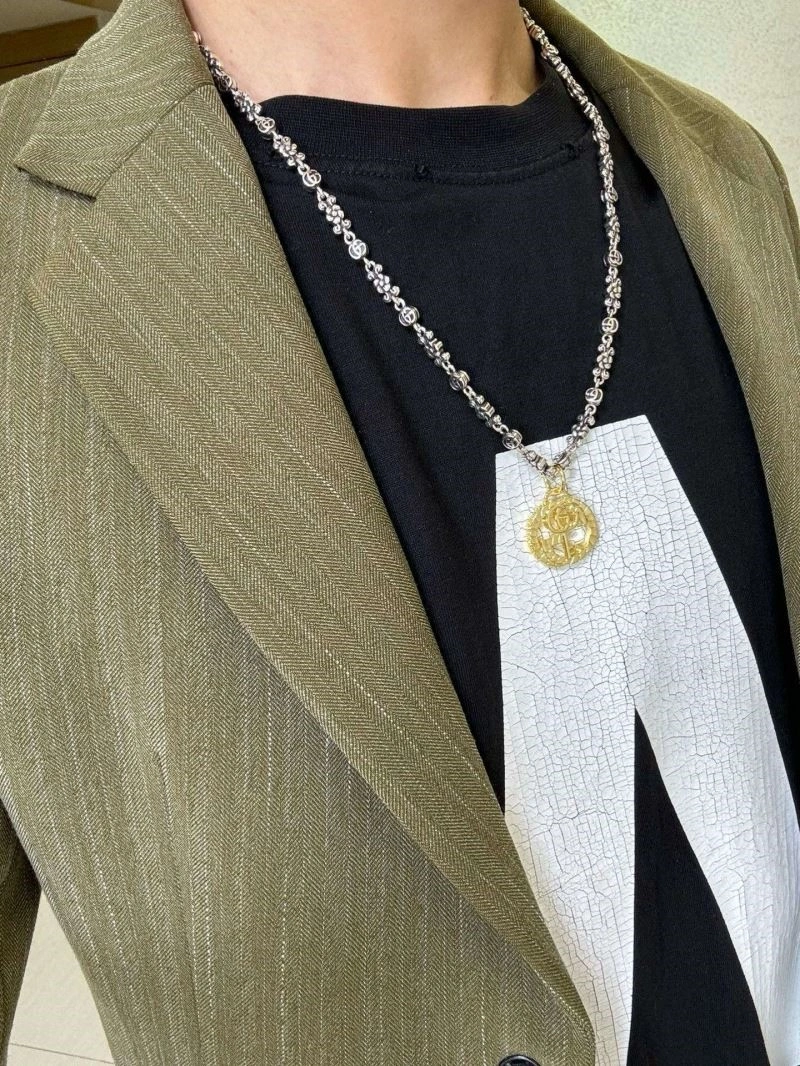 Supportive Gucci Necklaces 244534
