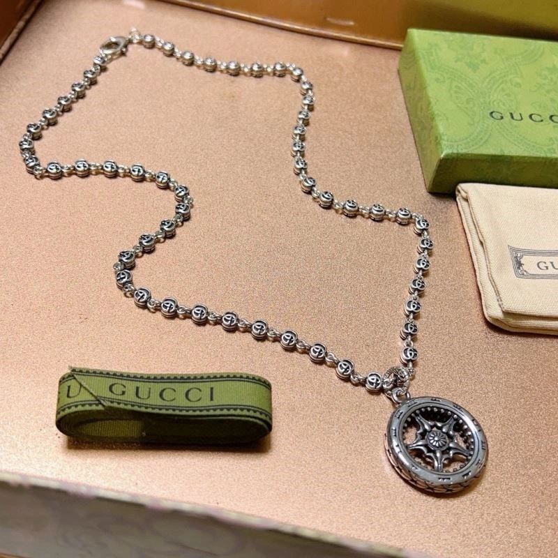 Compact Gucci Necklaces 244512